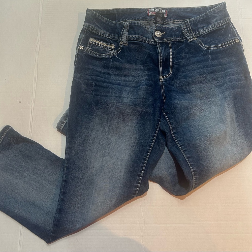 BodyCon‎ Jeans By Amethyst Skinny Size Jrs 13 Mid-Rise Capri Shaping Jean Y2K